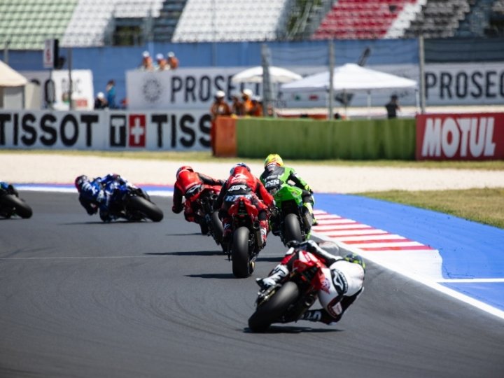 260613Misano_0615x900.jpg
