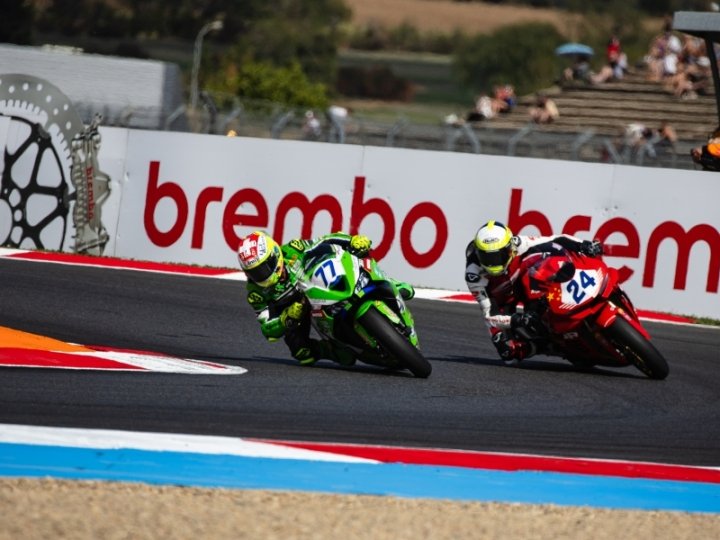 260905MagnyCours_0628x900.jpg