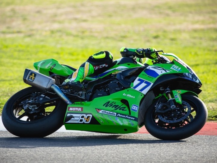 260906MagnyCours_0725x900.jpg