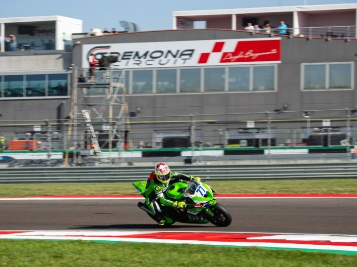 260927Cremona_0714x900.jpg